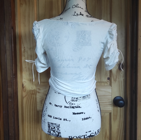 Ruched Top - Picture 2 of 5